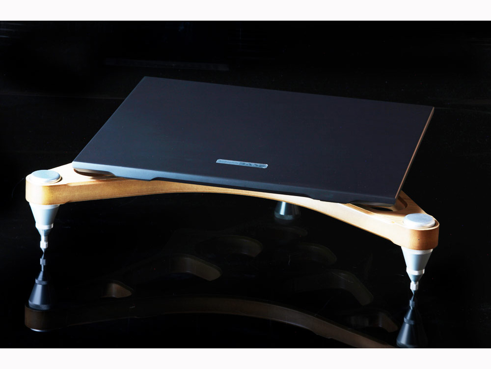 Startabase (Light Oak) [Hi-Fi Rack]