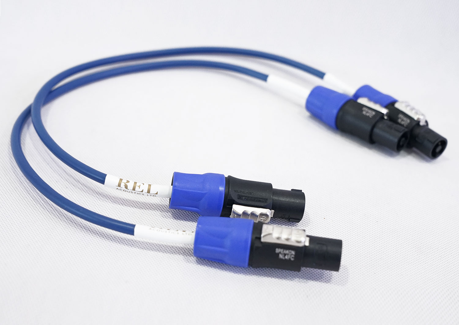 Line Array Connectors (2 เส้น) [Subwoofer Cable]