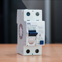 Circuit breaker